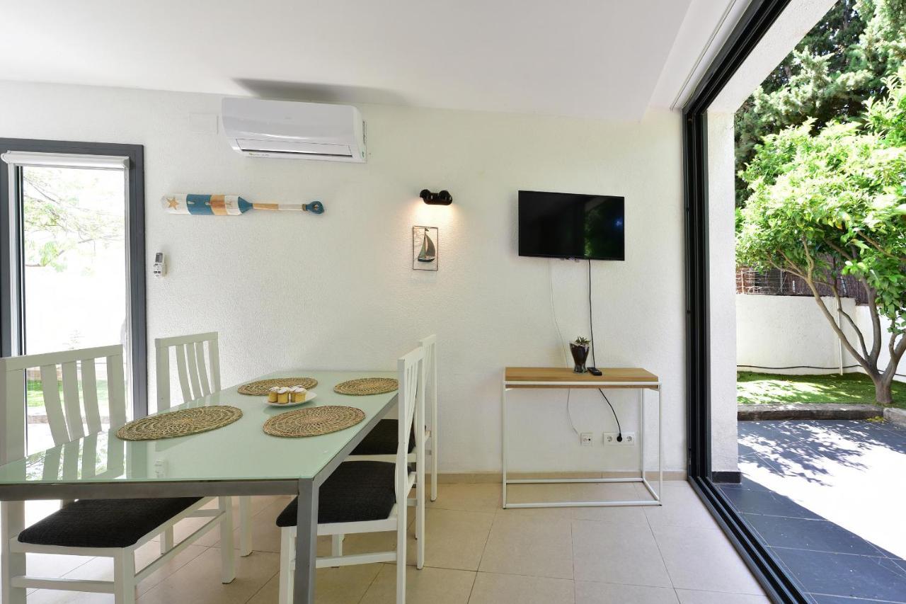 Apartamento Luminoso En El Centro De Cadaques Exterior photo