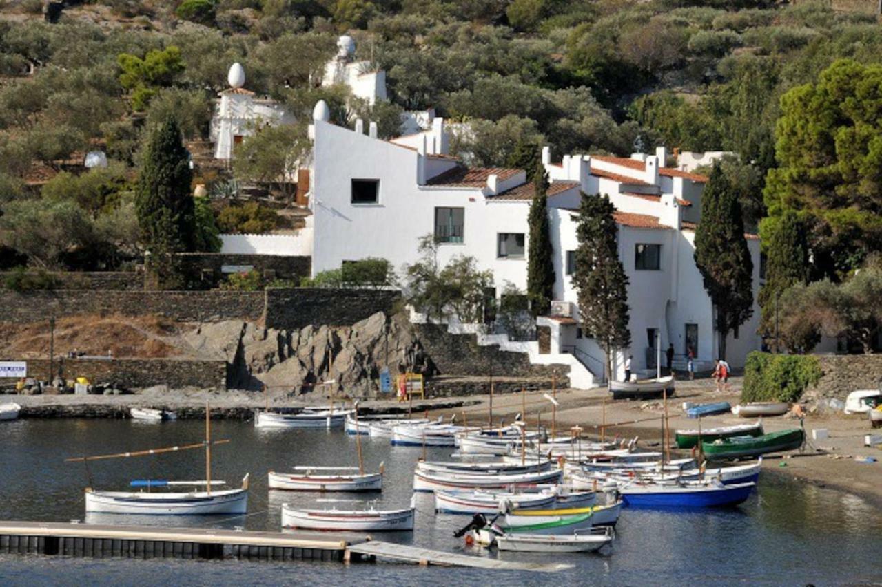 Apartamento Luminoso En El Centro De Cadaques Exterior photo